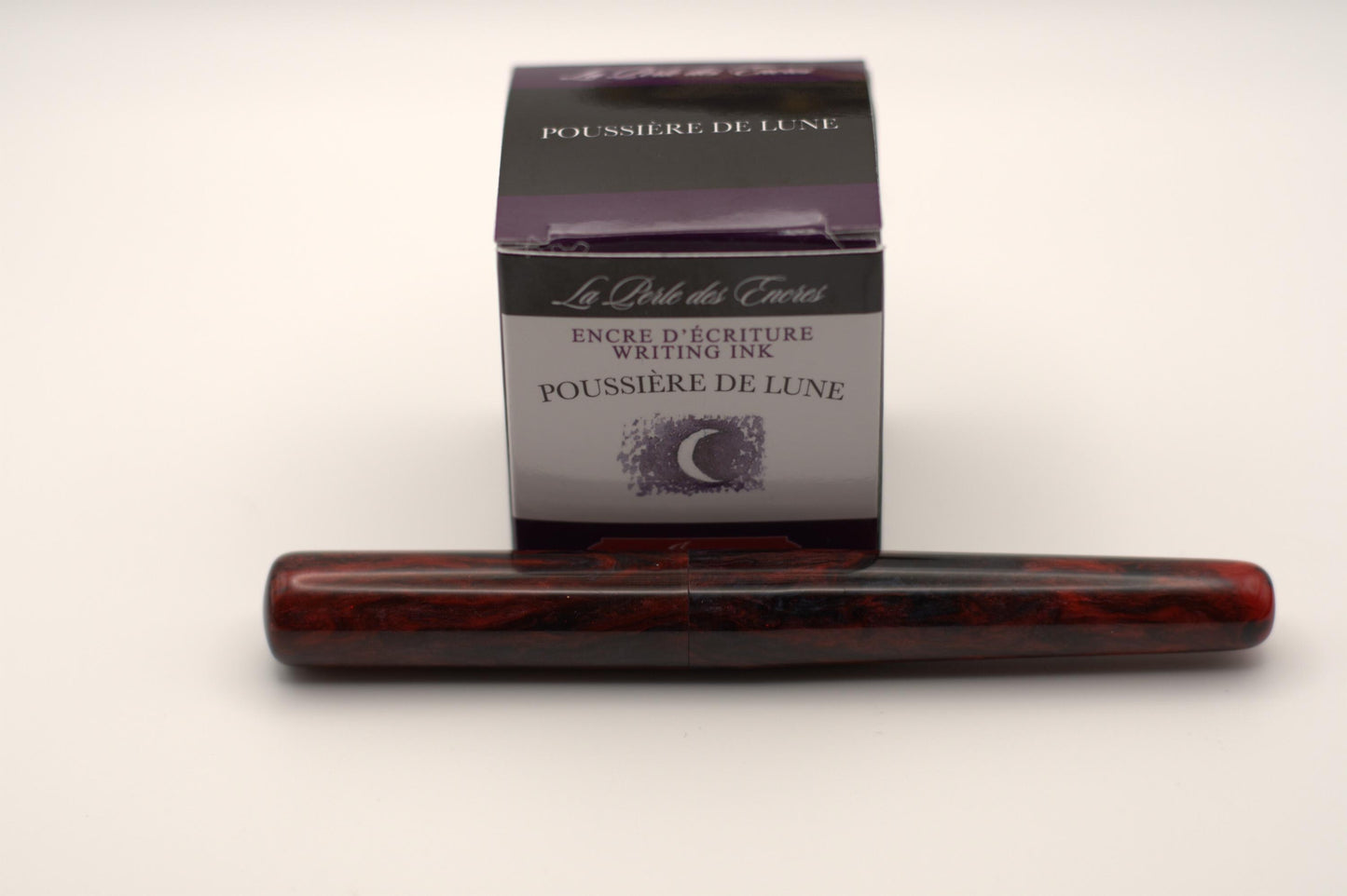 Custom Bespoke Seamless Black and Red Cast Resin Fountain Pen with Bock Nib